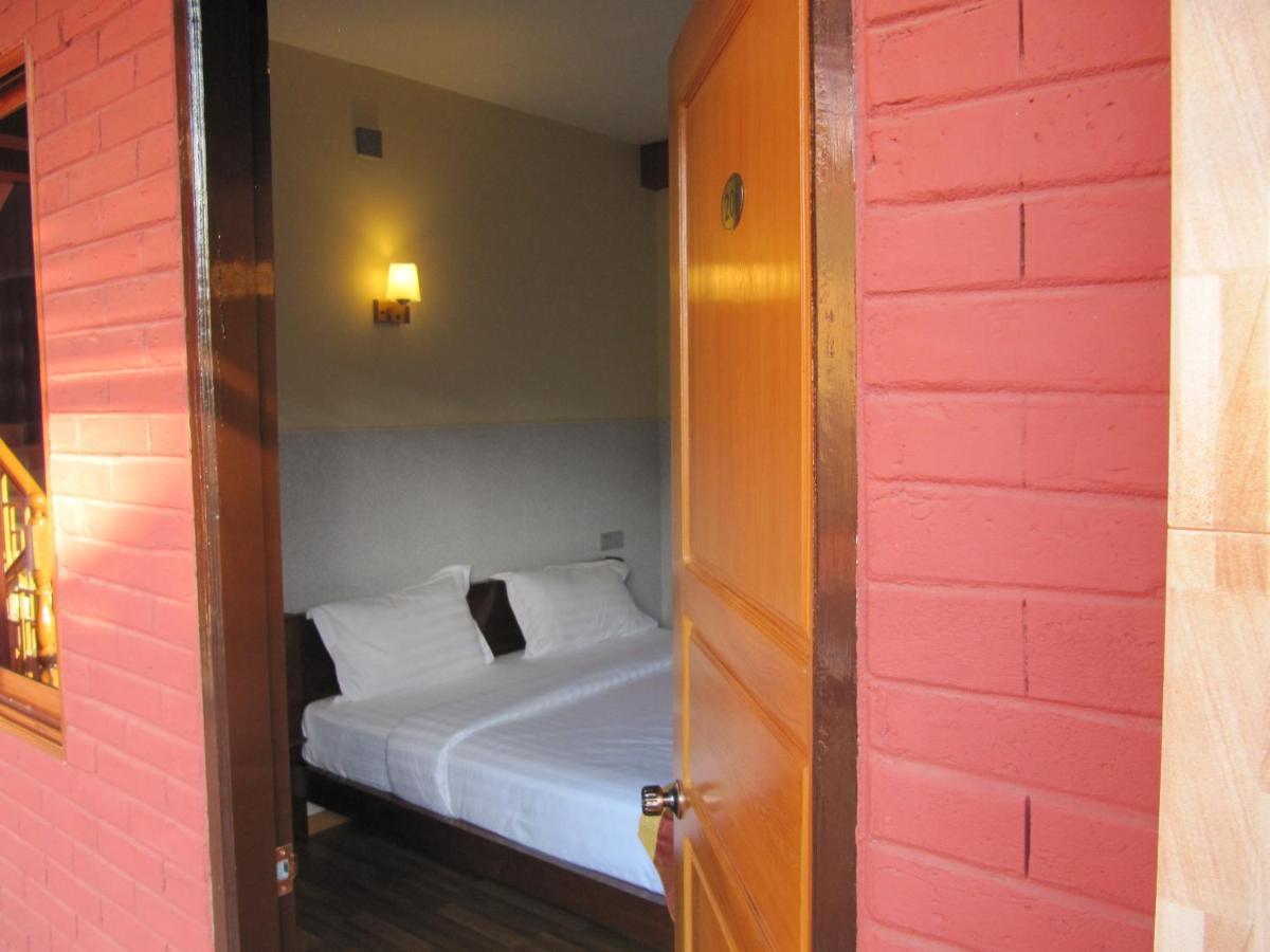 Shwe Wun Yan Motel Bagan Exterior photo